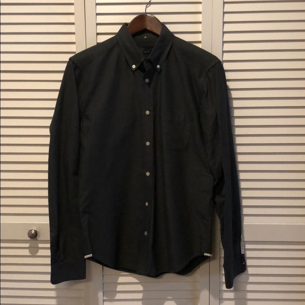 GAP Men’s Button Down